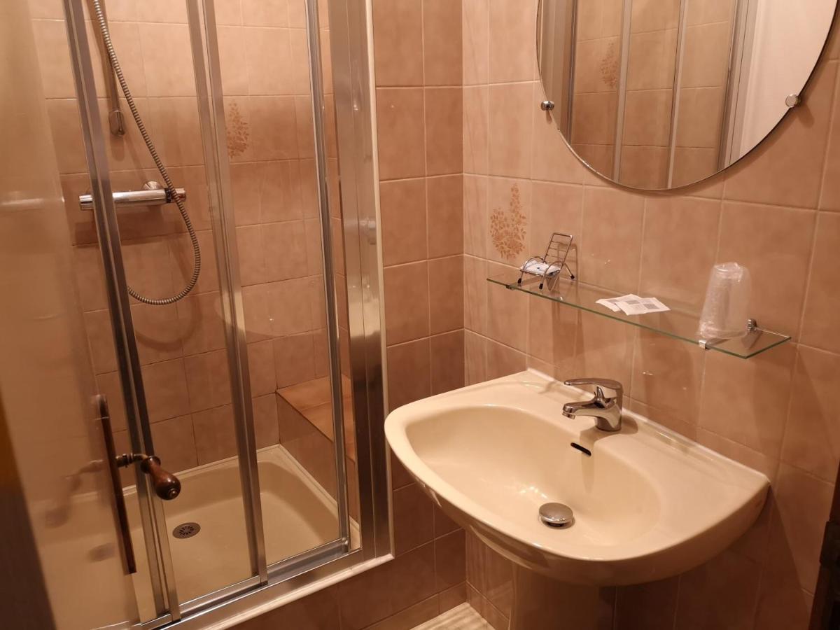 Manoir De La Foulerie Panzió Ancteville Kültér fotó