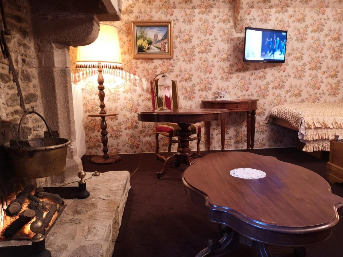 Manoir De La Foulerie Panzió Ancteville Kültér fotó